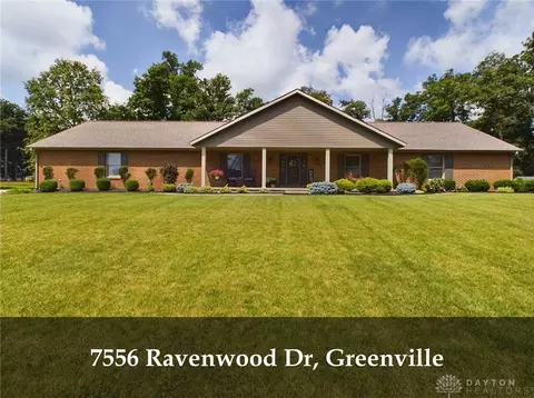 7556 Ravenwood Dr, Greenville, OH 45331