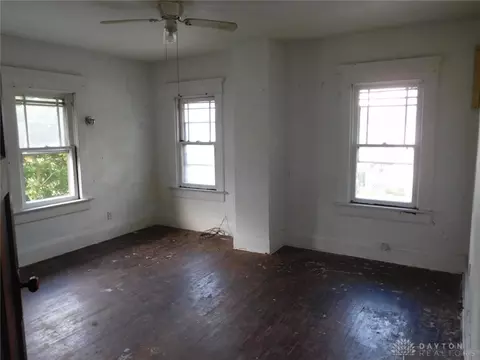 411 E Cassilly St, Springfield, OH 45503 photo 16