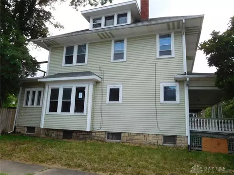 411 E Cassilly St, Springfield, OH 45503 photo 2
