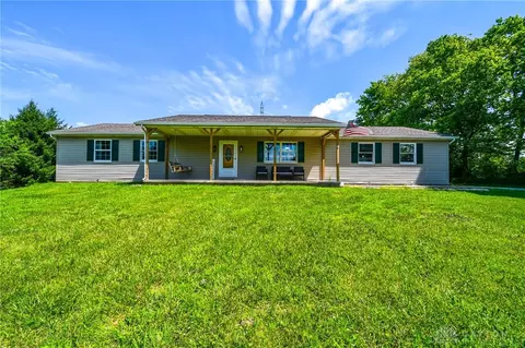 10088 Collins Rd, Saint Paris, OH 43072