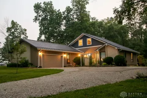7543 Jordan Rd, Lewisburg, OH 45338
