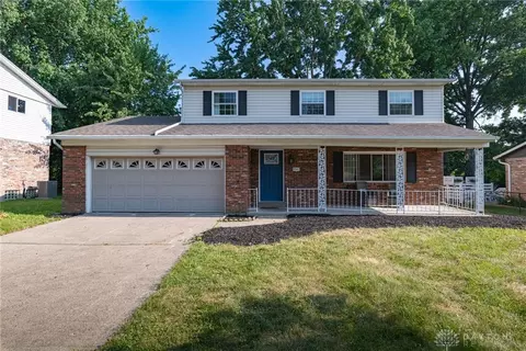 8241 Bonanza Ln, Cincinnati, OH 45255