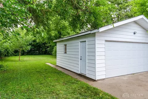 1127 Olive St, Springfield, OH 45503 photo 16