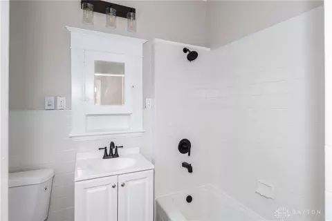1127 Olive St, Springfield, OH 45503 photo 8