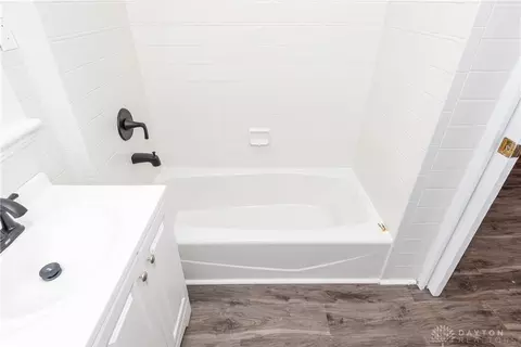 1127 Olive St, Springfield, OH 45503 photo 9