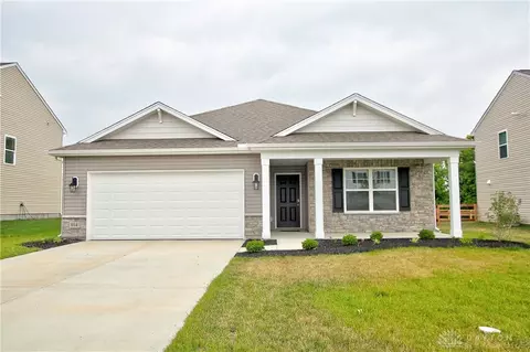 914 Nelson Pl, Trenton, OH 45067