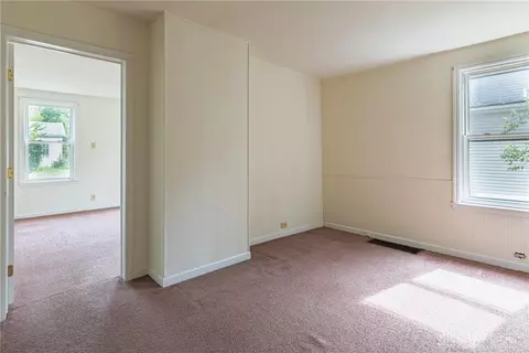 221 E Gunckel St, Germantown, OH 45327 photo 4