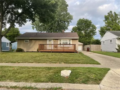 2950 Kerwood Dr, Kettering, OH 45420