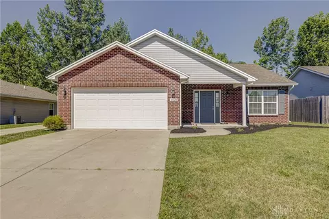 2020 Jackson Ln, Middletown, OH 45044