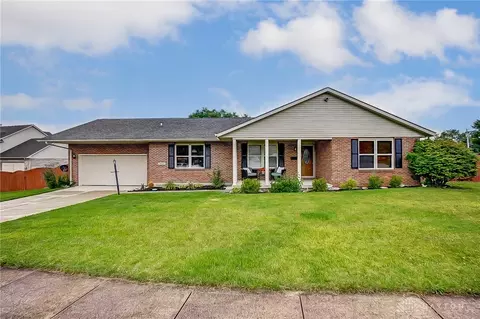 4461 Arbor Ln, Springfield, OH 45503 photo 2