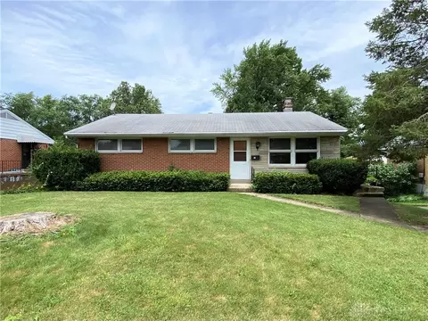 421 Brocone Dr, Vandalia, OH 45377