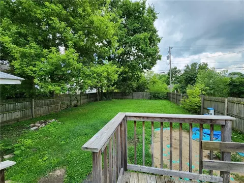 1514 S Limestone St, Springfield, OH 45505 photo 5