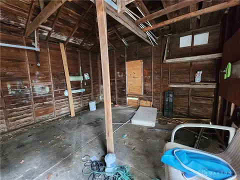 1514 S Limestone St, Springfield, OH 45505 photo 3