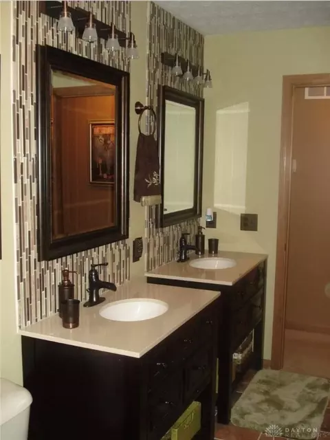 6169 Middle Urbana Rd, Springfield, OH 45502 photo 7