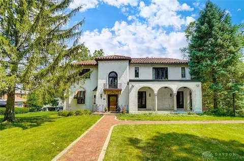 245 Haver Rd, Oakwood, OH 45419