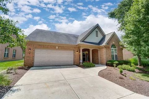 1360 Little Yankee Run, Centerville, OH 45458
