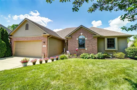 61 Juanita Ct, Springboro, OH 45066