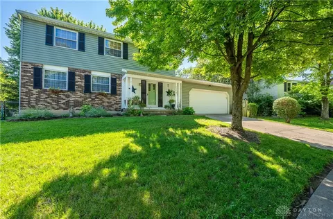 4836 Leafburrow Dr, Dayton, OH 45424