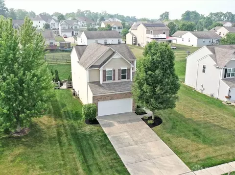 451 Lake Haven Ct, Lebanon, OH 45036