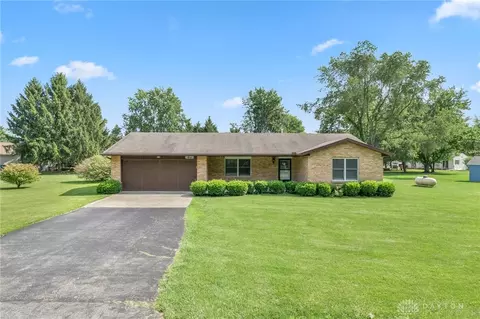 3861 Cheyenne Trl, Jamestown, OH 45335