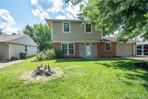 1031 S Alex Rd, Dayton, OH 45449