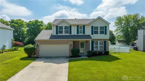 325 Sagebrush Dr, Clayton, OH 45315