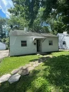 125 N Smithville Rd, Dayton, OH 45403