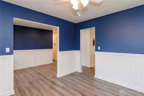 313 E Franklin St, Centerville, OH 45459 photo 8