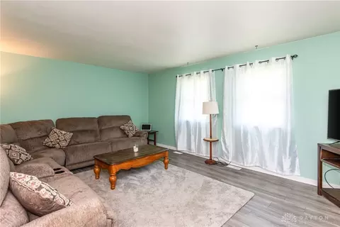 313 E Franklin St, Centerville, OH 45459 photo 14