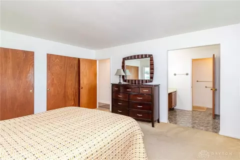 313 E Franklin St, Centerville, OH 45459 photo 17