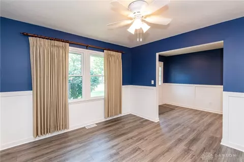 313 E Franklin St, Centerville, OH 45459 photo 7