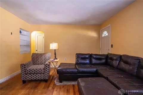 228 E Main St, Medway, OH 45341 photo 3