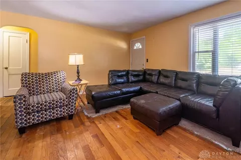 228 E Main St, Medway, OH 45341 photo 4