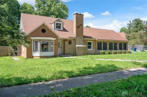 2805 Holmes Ave, Dayton, OH 45406
