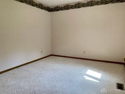 5686 Victorian Way, Springfield, OH 45503 photo 13