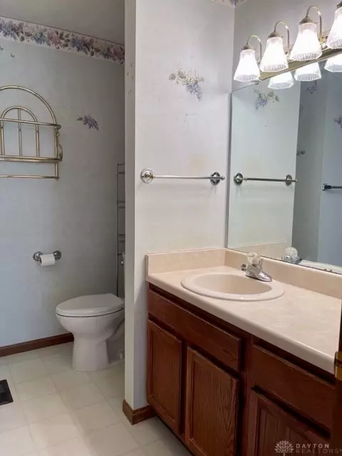 5686 Victorian Way, Springfield, OH 45503 photo 10