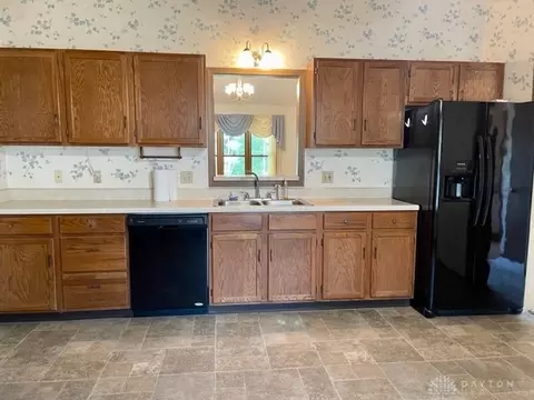 5686 Victorian Way, Springfield, OH 45503 photo 6