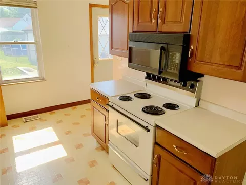 5519 Ormand Rd, Dayton, OH 45449 photo 12