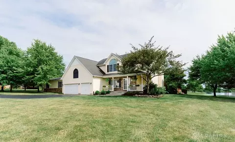 2109 Loeb Dr, Lebanon, OH 45036