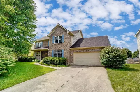 2141 Wedgewood Dr, Dayton, OH 45434