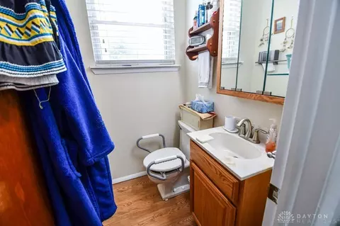 2413 Olson Dr, Kettering, OH 45420 photo 21