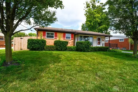 2413 Olson Dr, Kettering, OH 45420 photo 4