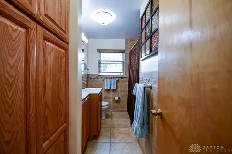 2413 Olson Dr, Kettering, OH 45420 photo 15