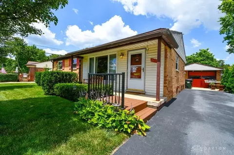2413 Olson Dr, Kettering, OH 45420 photo 5