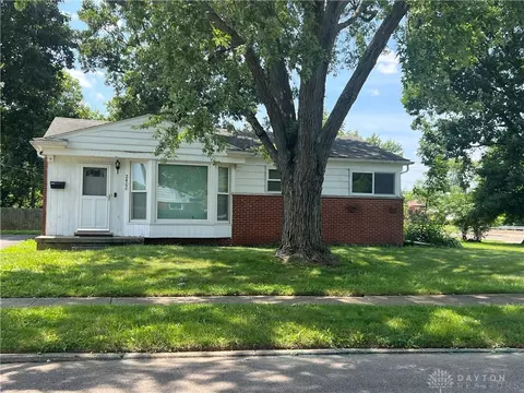 2400 Olson Dr, Kettering, OH 45420