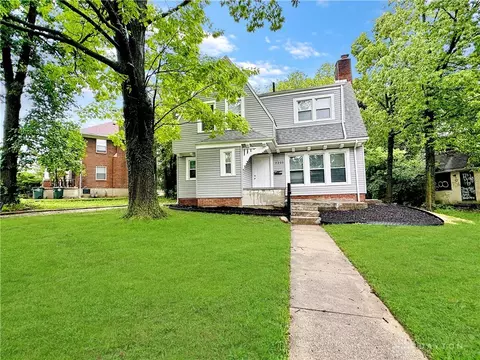 2200 Rustic Rd, Dayton, OH 45405