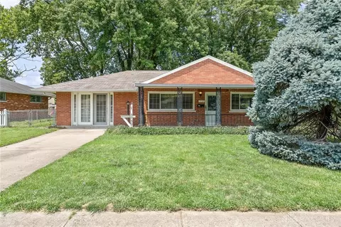 3759 Waterbury Dr, Kettering, OH 45439