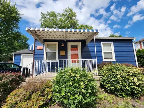 307 N Main St, Englewood, OH 45322