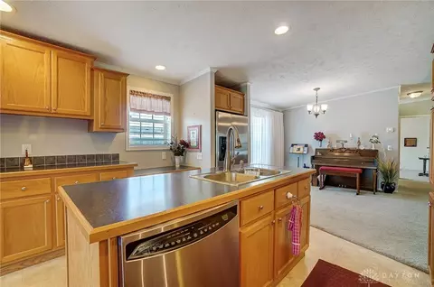 51 Apple Hl, Springfield, OH 45502 photo 13