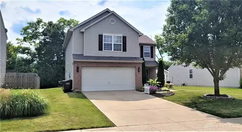 155 Worthington Dr, Germantown, OH 45327